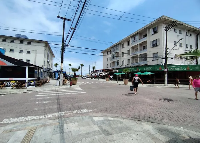 Ape Privilegiado No Centro Da Ocian E A 150M Da Praia E Feirinha, Com Wi-Fi E Garagem !