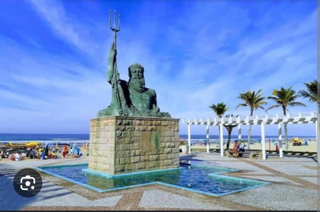Ape Privilegiado No Centro Da Ocian E A 150m Da E Feirinha, Com Wi-fi E Garagem ! Apartment Praia Grande (Santos)