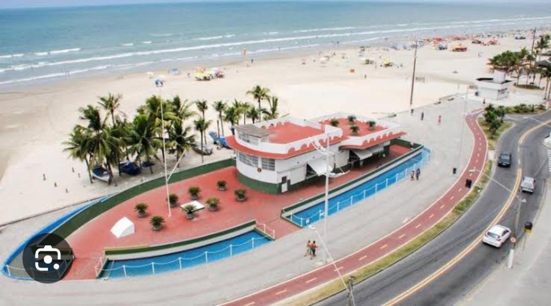 Ape Privilegiado No Centro Da Ocian E A 150m Da E Feirinha, Com Wi-fi E Garagem ! Apartment *